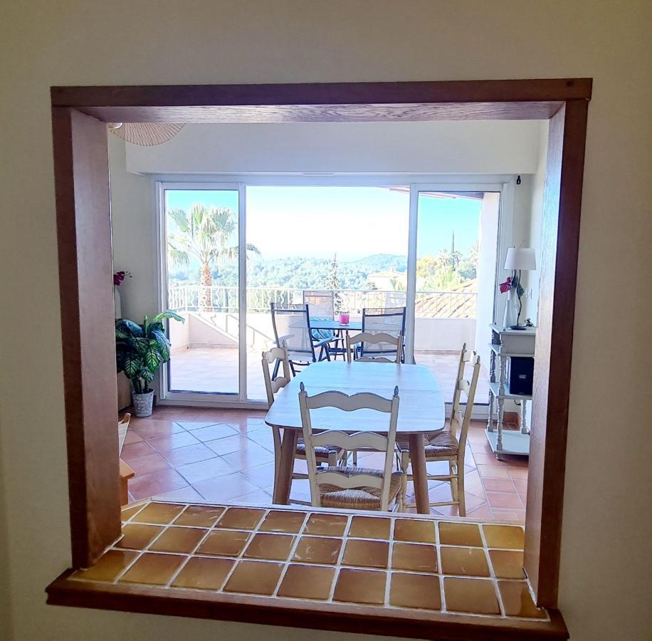 Hameau Des Amandiers Vue Mer - Piscine, Golf Et Tennis Prive Saint-Cyr-sur-Mer Extérieur photo