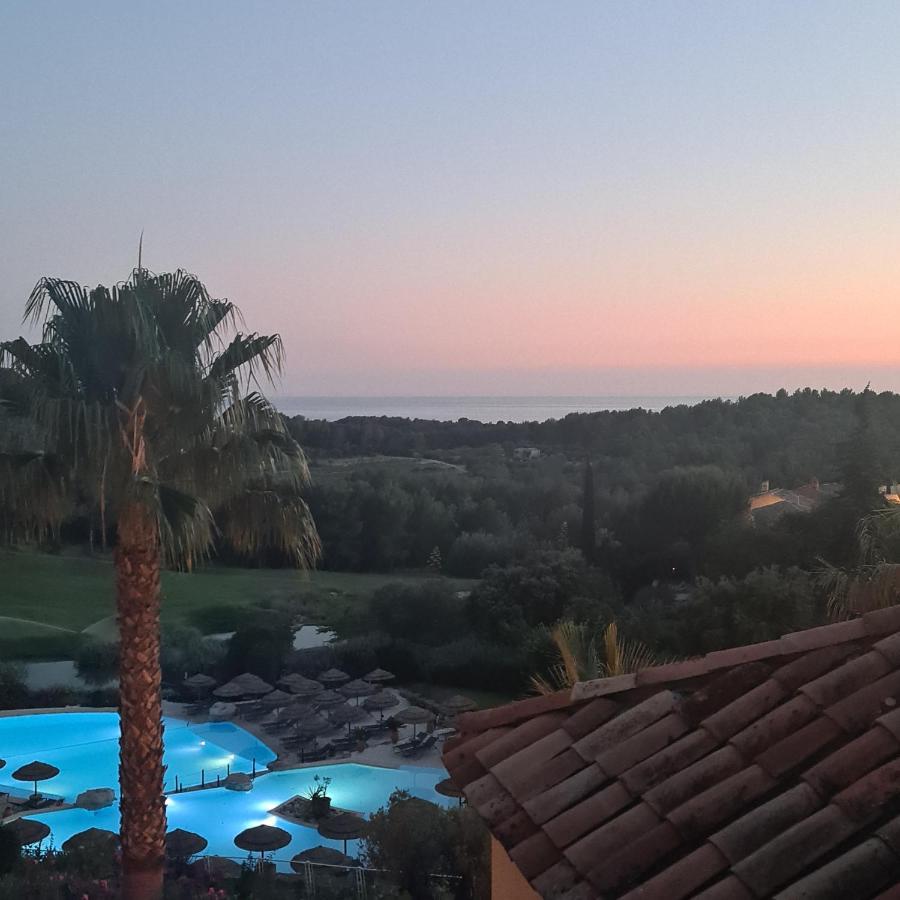 Hameau Des Amandiers Vue Mer - Piscine, Golf Et Tennis Prive Saint-Cyr-sur-Mer Extérieur photo